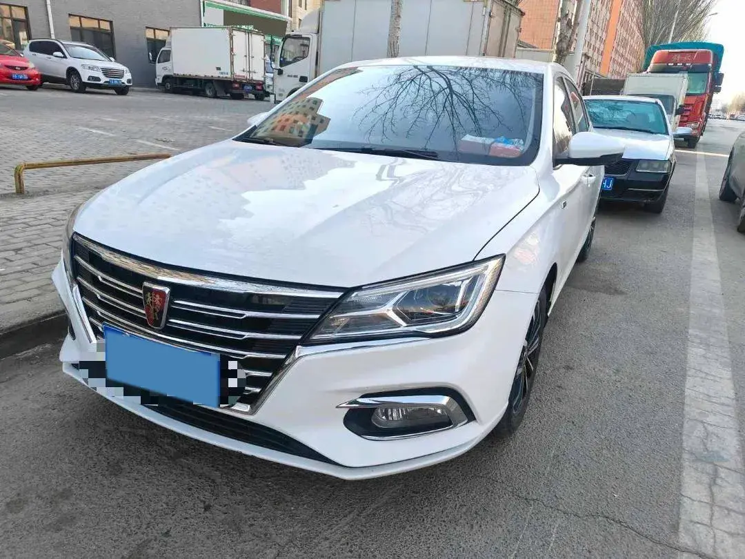 2019 Roewe i5 1.5L 120HP L4 CVT