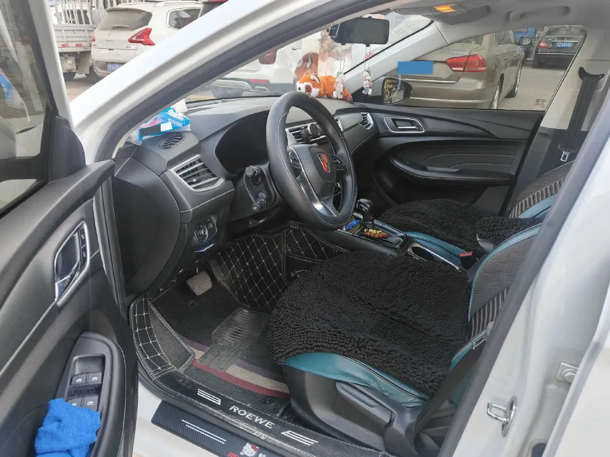 2019 Roewe i5 1.5L 120HP L4 CVT,autocango,china used car exporter,china ev exporter,chinese used car exporter,chinese used ev exporter