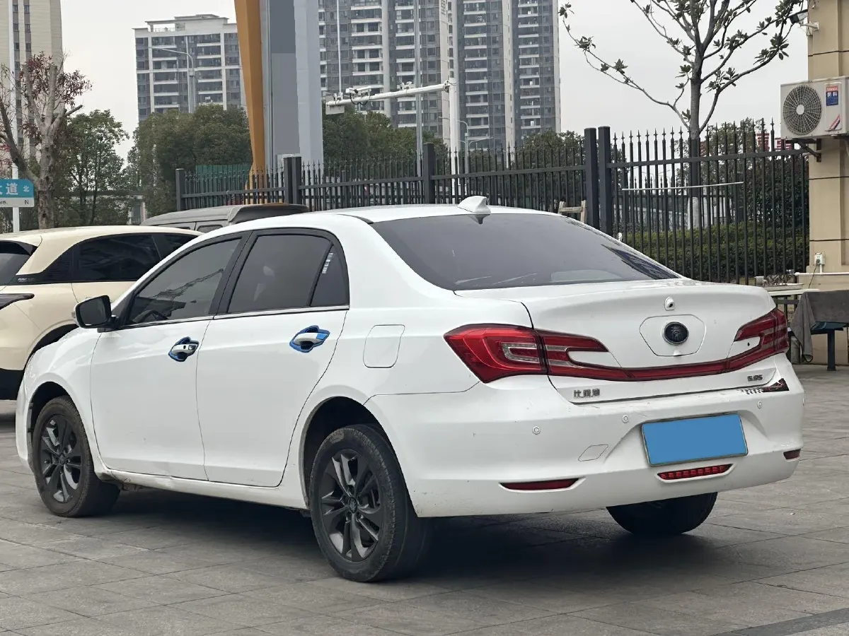 2017 BYD Qin 1.5T 154HP L4 6DCT PHEV 15.2KWH,autocango,china used car exporter,china ev exporter,chinese used car exporter,chinese used ev exporter