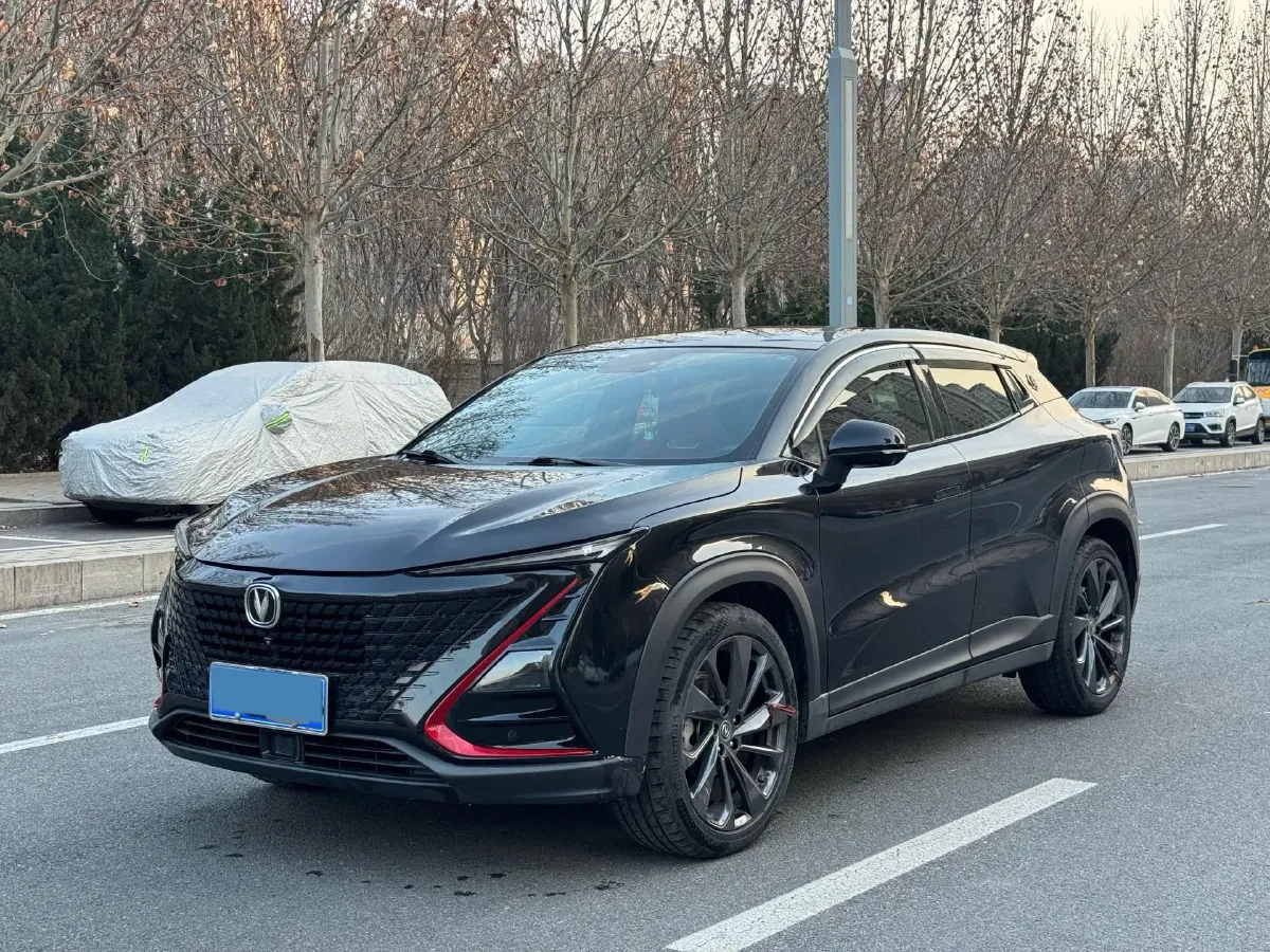 2020 ChangAn UNI-T 1.5T 180HP L4 7DCT,autocango,china used car exporter,china ev exporter,chinese used car exporter,chinese used ev exporter