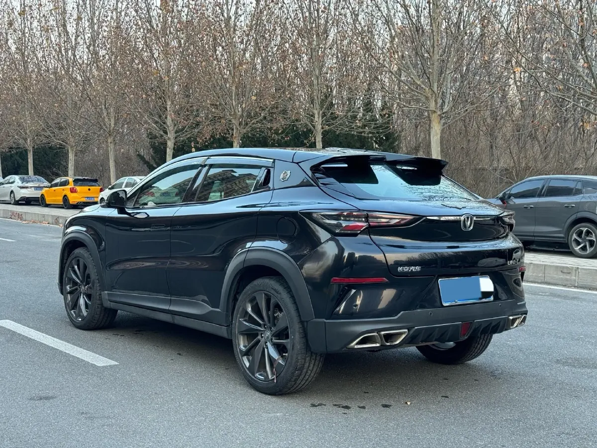 2020 ChangAn UNI-T 1.5T 180HP L4 7DCT,autocango,china used car exporter,china ev exporter,chinese used car exporter,chinese used ev exporter