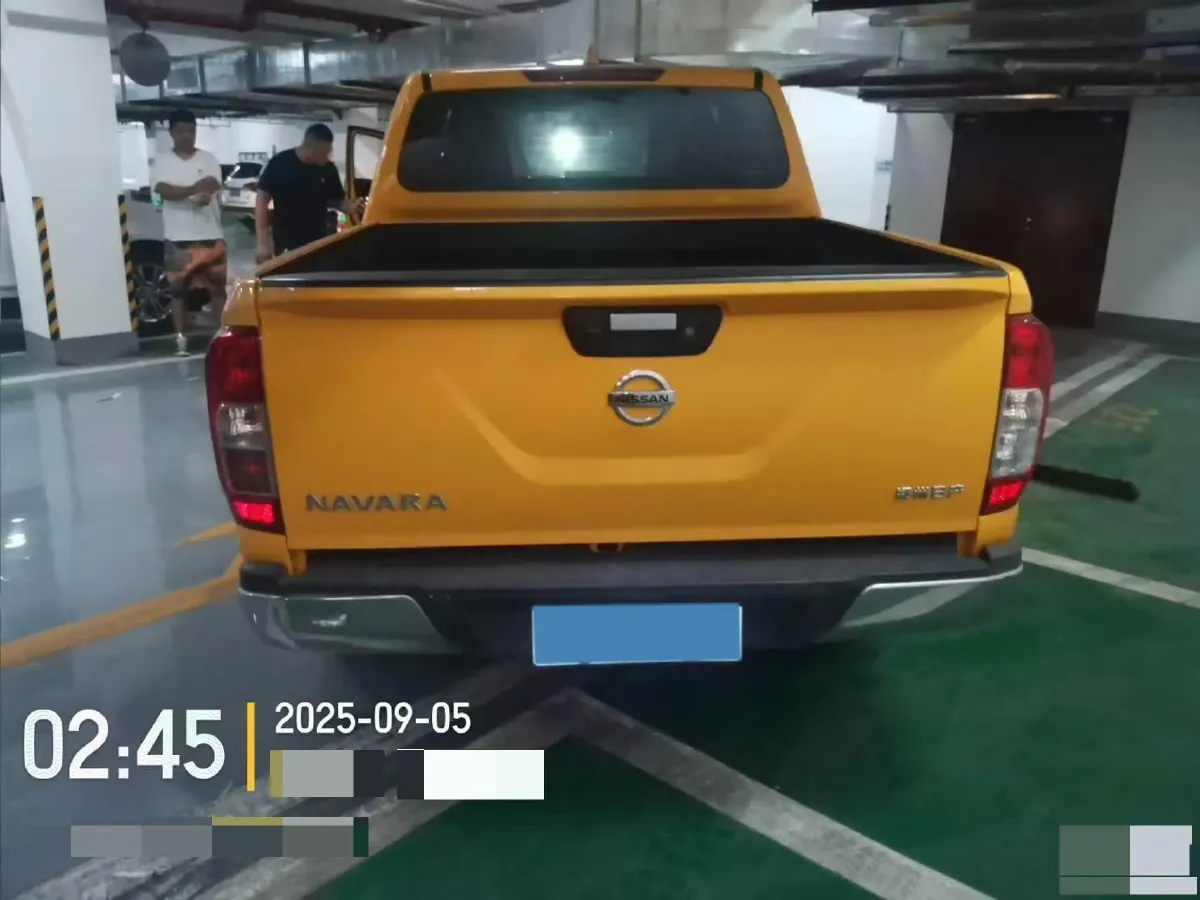 2023 Nissan Navara 2.5L 190HP L4 7AT,autocango,china used car exporter,china ev exporter,chinese used car exporter,chinese used ev exporter