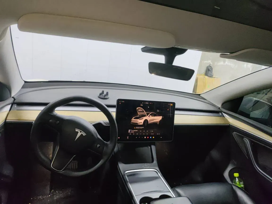 2022 Tesla Model Y BEV 60KWH,autocango,china used car exporter,china ev exporter,chinese used car exporter,chinese used ev exporter