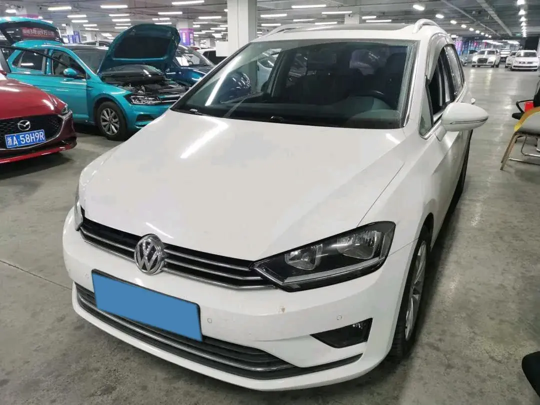 2018 Volkswagen Golf Sportsvan 1.4T 131HP L4 7DCT