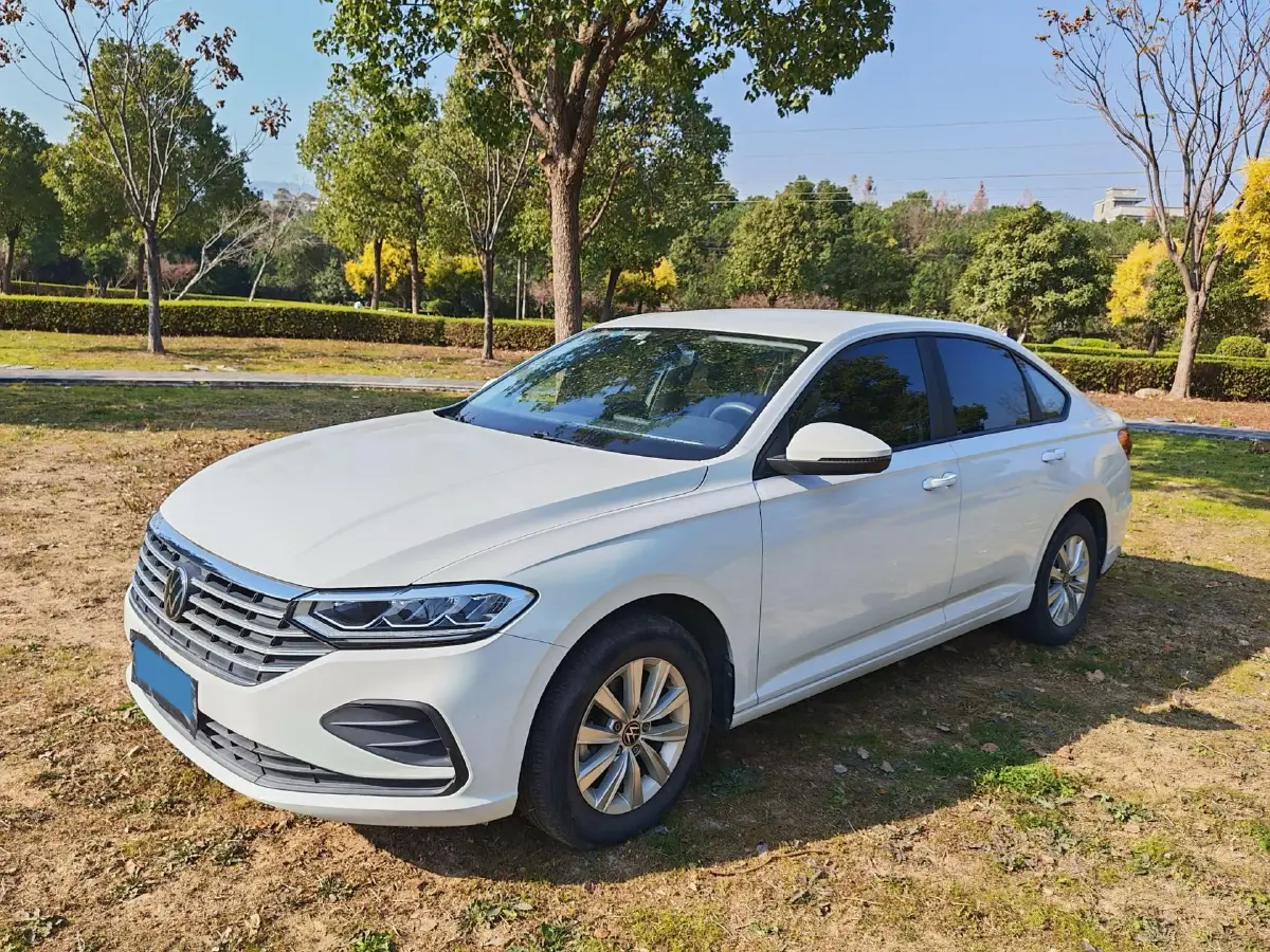 2023 Volkswagen Lavida 1.5L 113HP L4 6AT