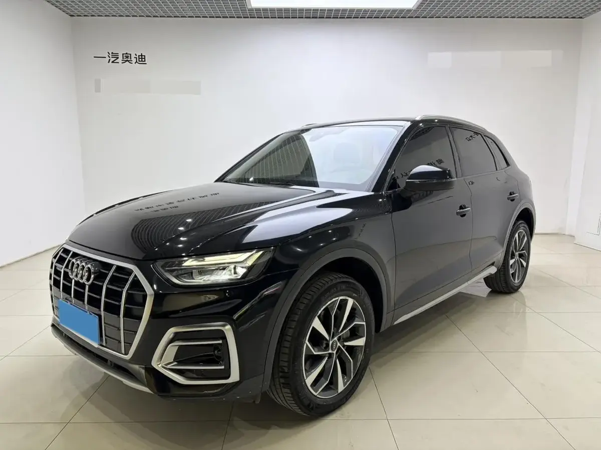 2021 Audi Q5L 2.0T 190HP L4 7DCT