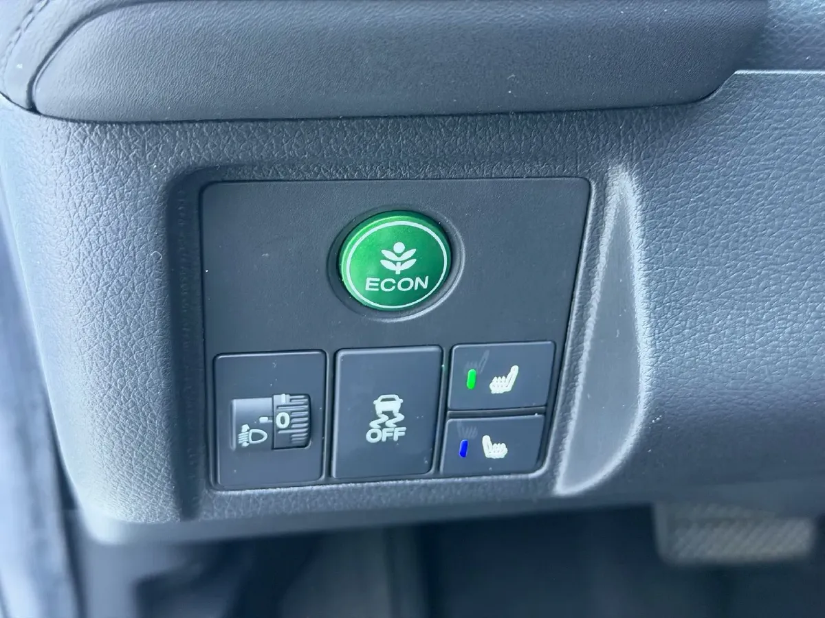 2020 Honda Vezel 1.5L 131HP L4 CVT,autocango,china used car exporter,china ev exporter,chinese used car exporter,chinese used ev exporter