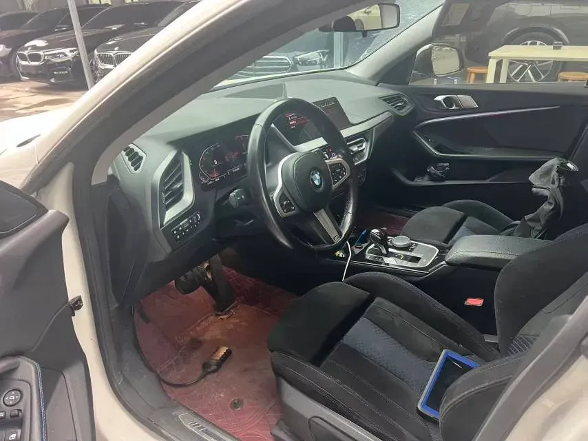 2021 BMW 2 Series 2.0T 192HP L4 7DCT,autocango,china used car exporter,china ev exporter,chinese used car exporter,chinese used ev exporter