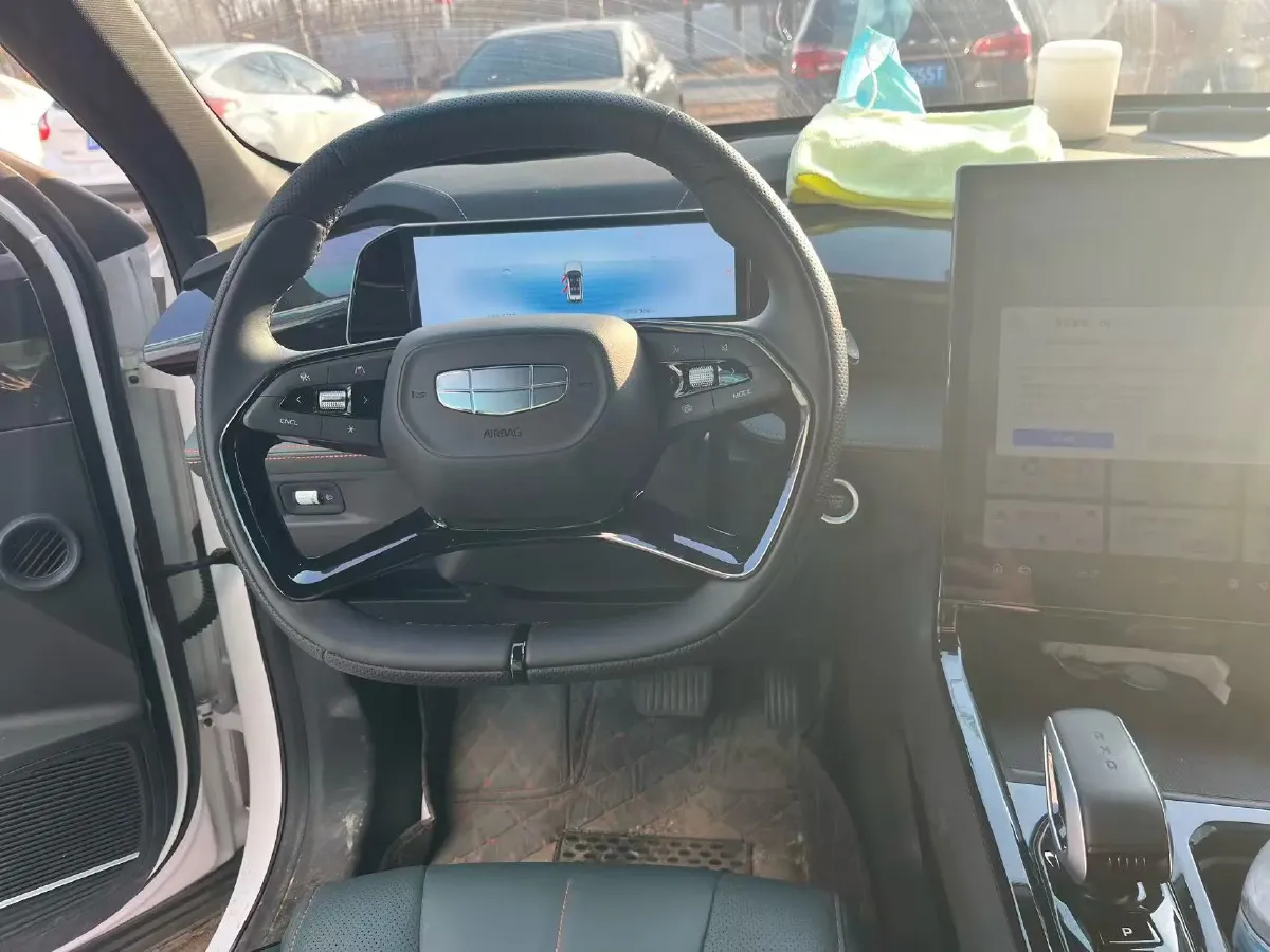 2023 Geely Azkarra 1.5T 181HP L4 7DCT,autocango,china used car exporter,china ev exporter,chinese used car exporter,chinese used ev exporter