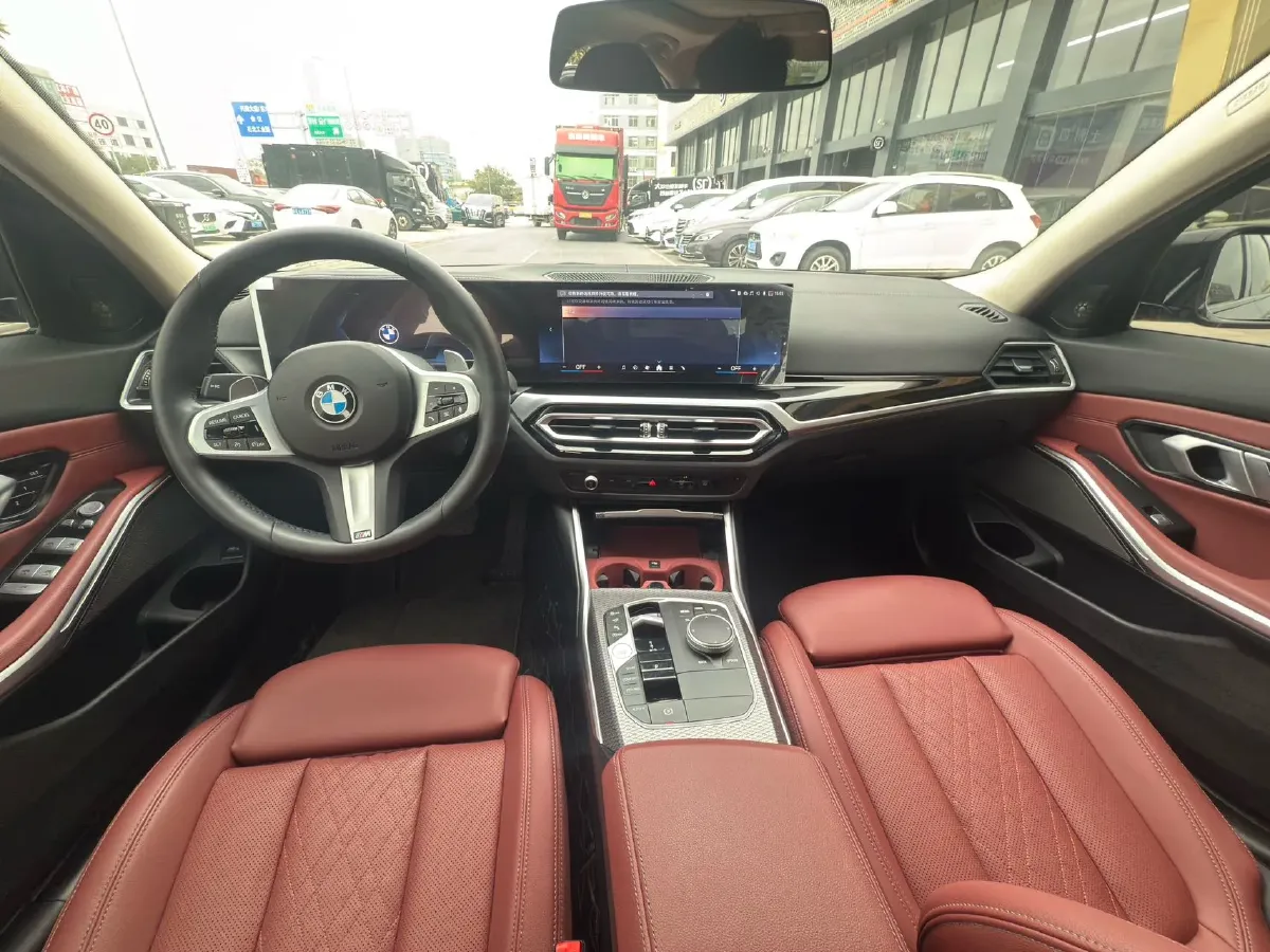 2024 BMW 3 Series 2.0T 184HP L4 8AT,autocango,china used car exporter,china ev exporter,chinese used car exporter,chinese used ev exporter