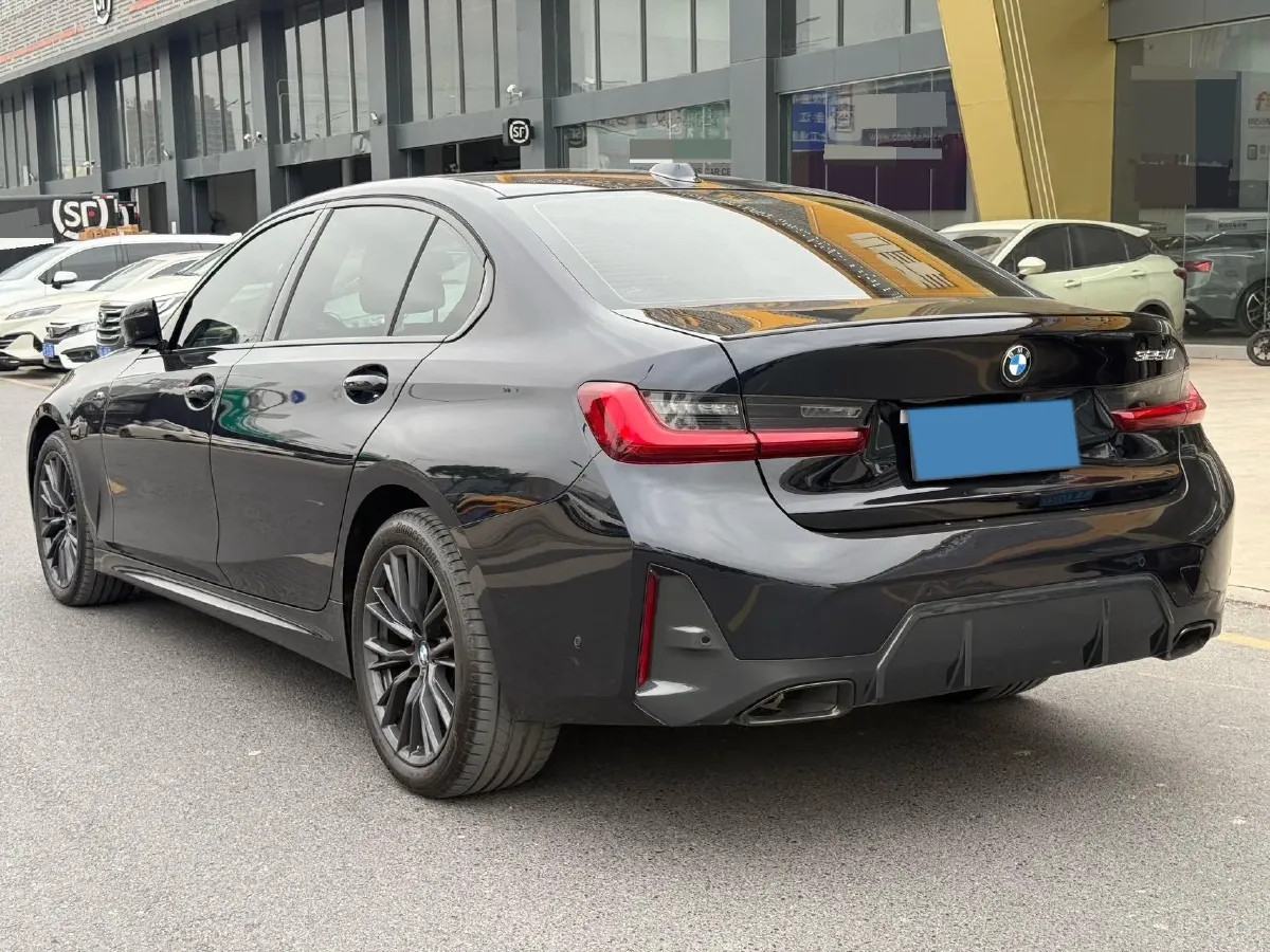 2024 BMW 3 Series 2.0T 184HP L4 8AT,autocango,china used car exporter,china ev exporter,chinese used car exporter,chinese used ev exporter