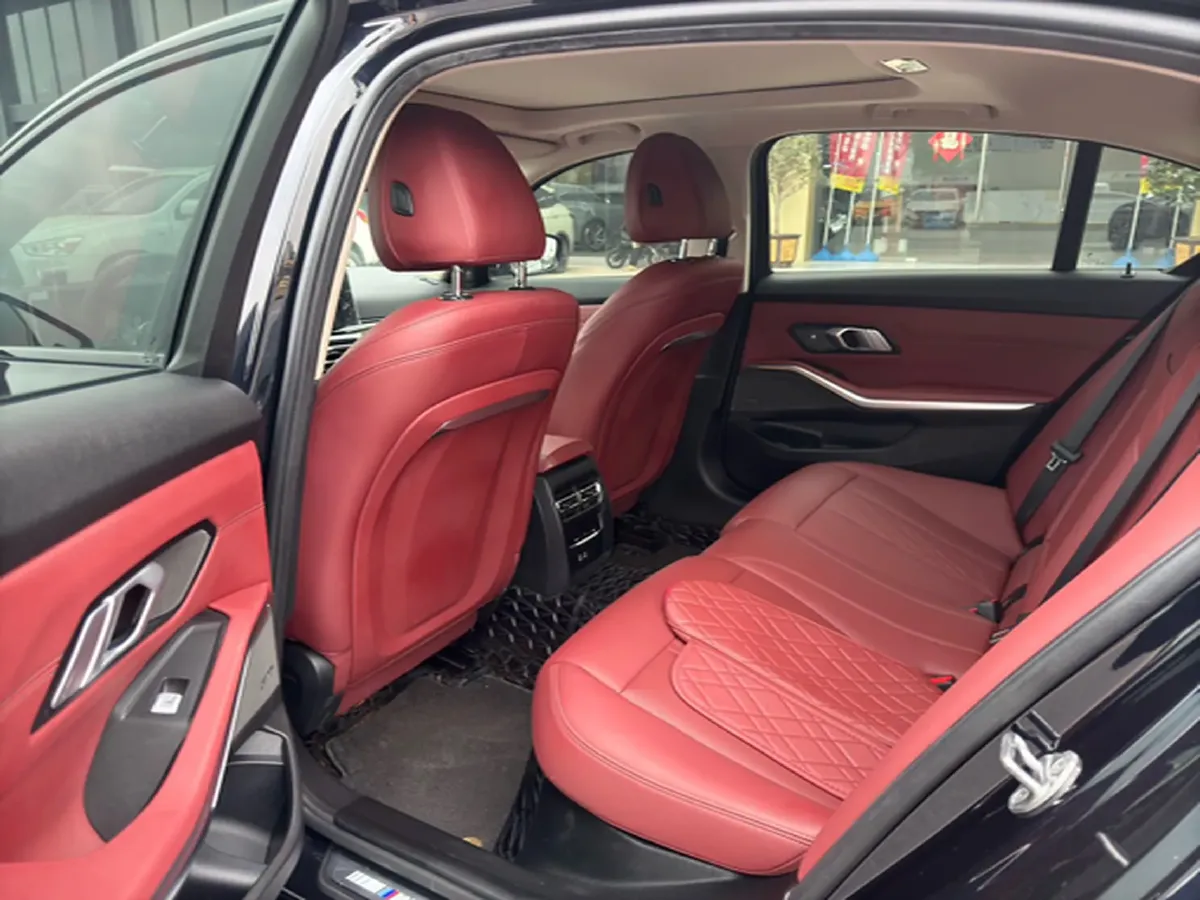 2024 BMW 3 Series 2.0T 184HP L4 8AT,autocango,china used car exporter,china ev exporter,chinese used car exporter,chinese used ev exporter