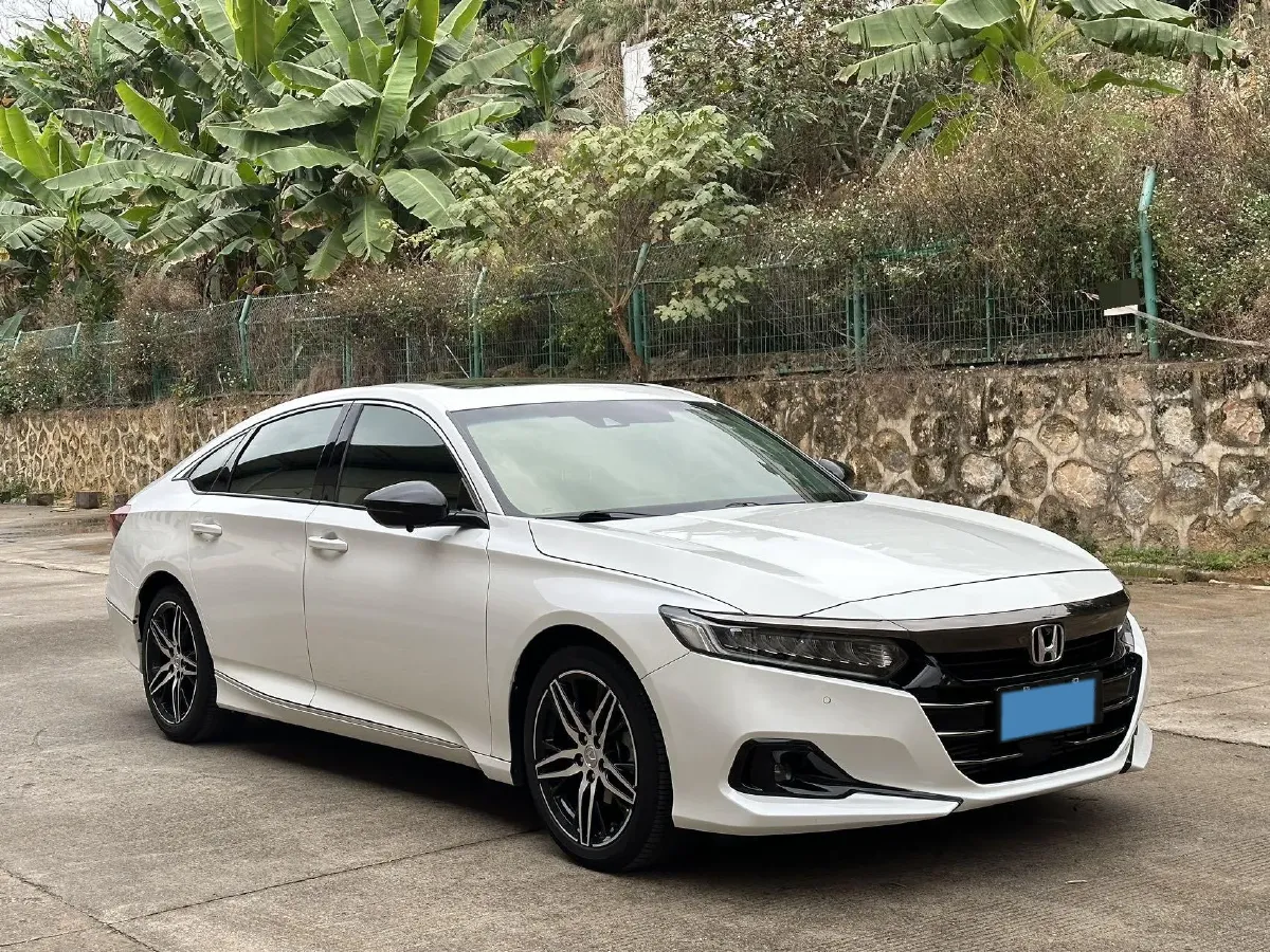 2022 Honda Accord 1.5T 194HP L4 CVT,autocango,china used car exporter,china ev exporter,chinese used car exporter,chinese used ev exporter