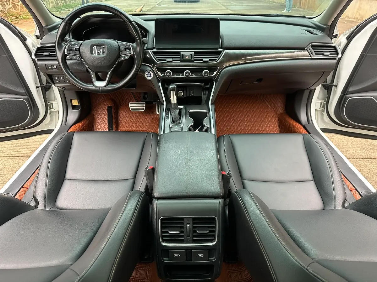 2022 Honda Accord 1.5T 194HP L4 CVT,autocango,china used car exporter,china ev exporter,chinese used car exporter,chinese used ev exporter
