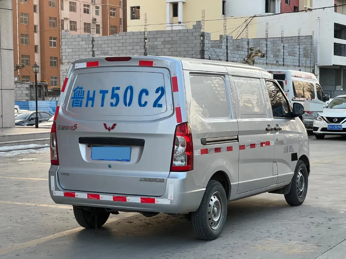 2022 ChangAn KuaYue KuaYueXing V3 1.5L 107HP L4 5MT,autocango,china used car exporter,china ev exporter,chinese used car exporter,chinese used ev exporter