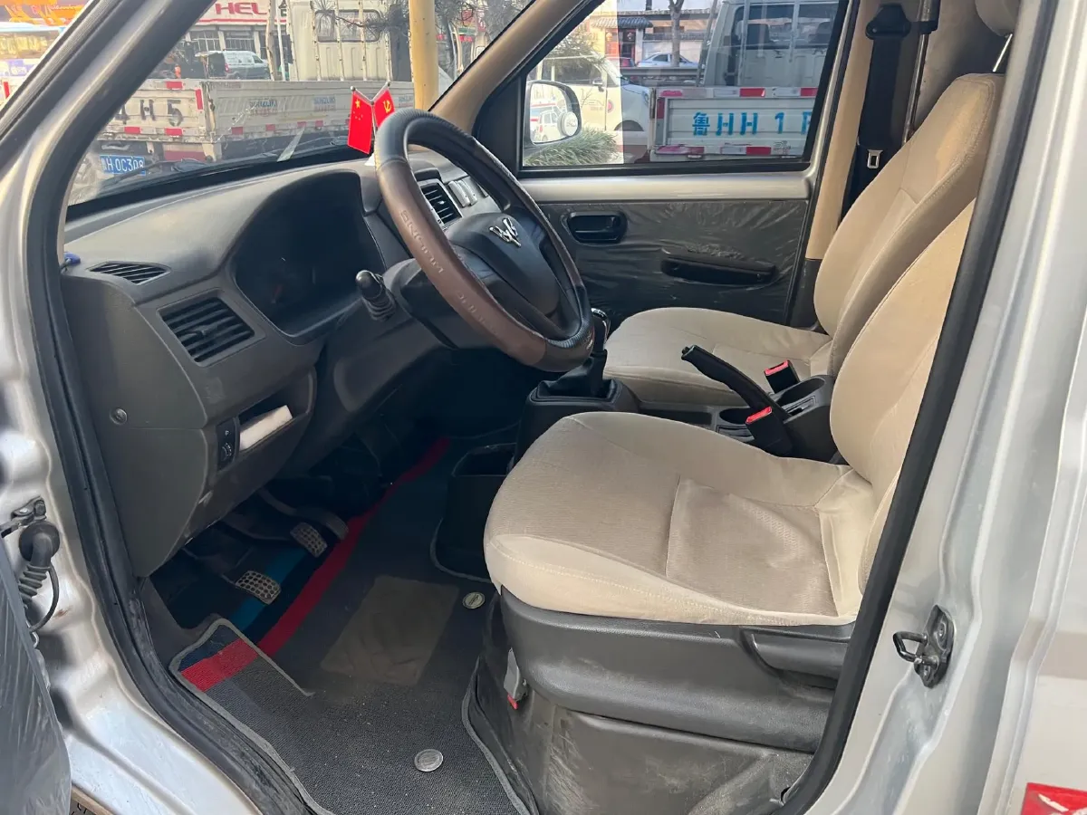 2022 ChangAn KuaYue KuaYueXing V3 1.5L 107HP L4 5MT,autocango,china used car exporter,china ev exporter,chinese used car exporter,chinese used ev exporter