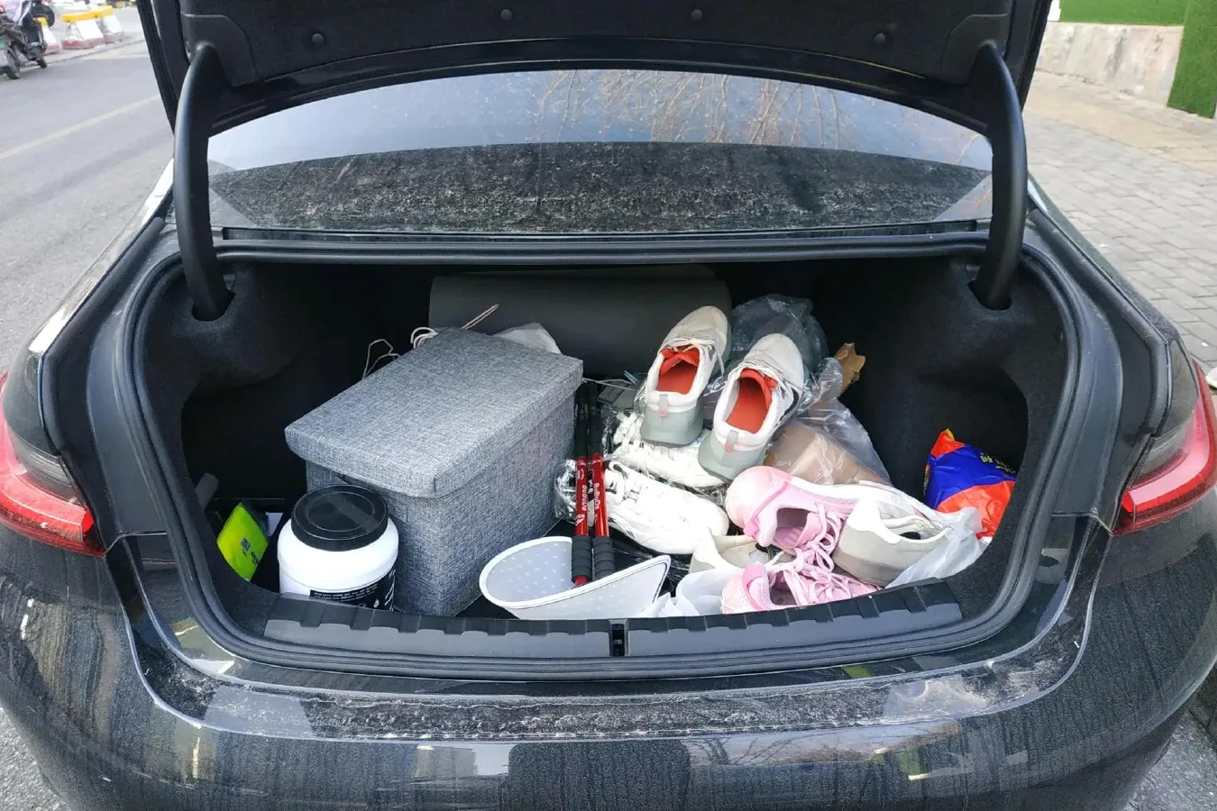 2023 BMW 3 Series 2.0T 184HP L4 8AT,autocango,china used car exporter,china ev exporter,chinese used car exporter,chinese used ev exporter