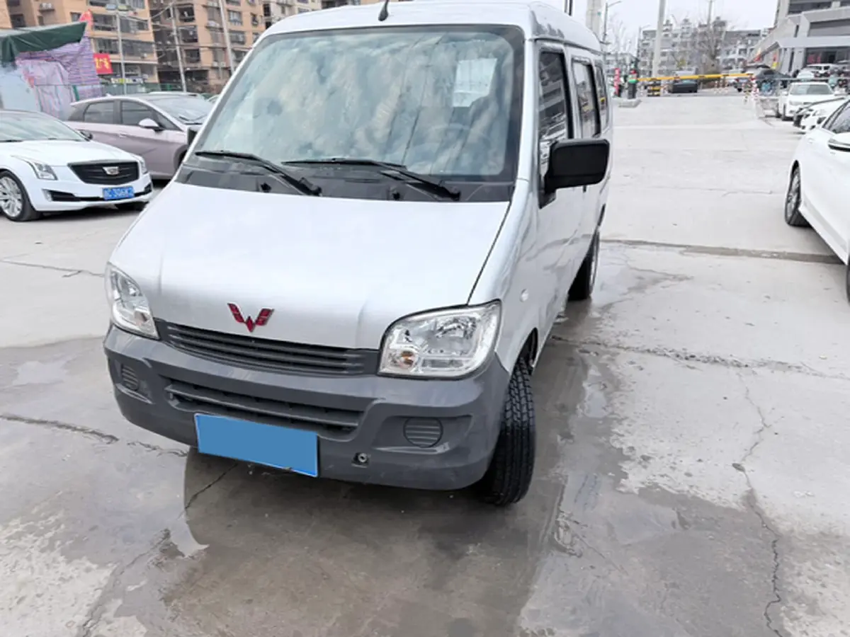 2020 WuLing ZhiGuang 1.2L 76HP L4 5MT