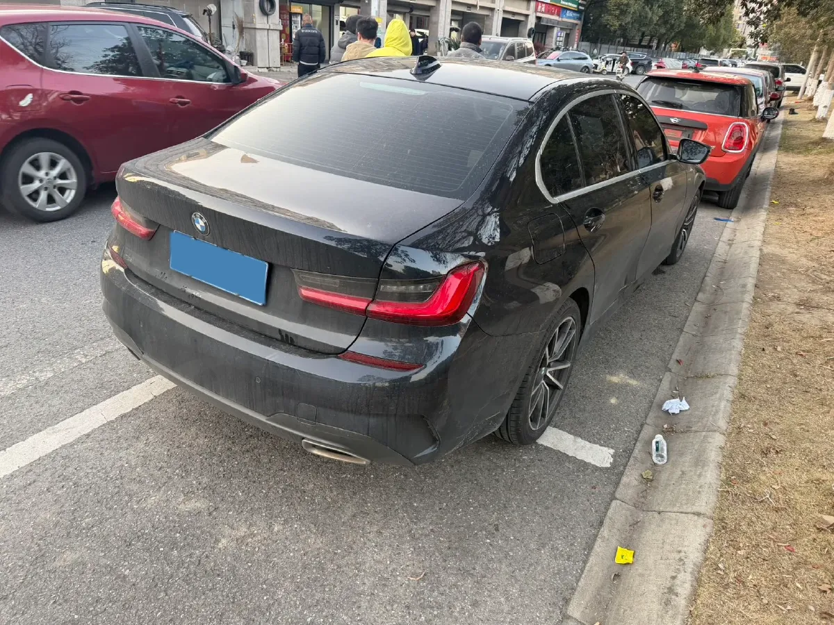 2021 BMW 3 Series 2.0T 156HP L4 8AT,autocango,china used car exporter,china ev exporter,chinese used car exporter,chinese used ev exporter