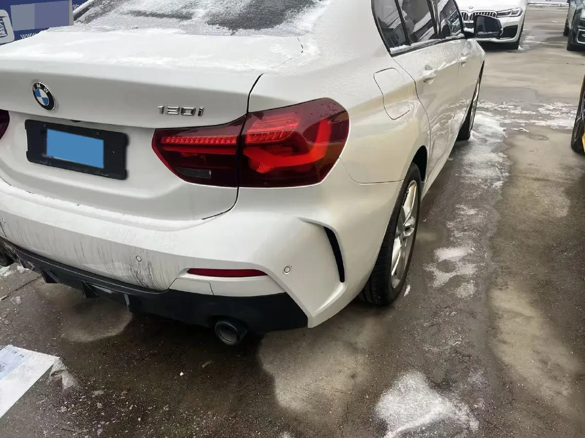 2023 BMW 1 Series 1.5T 136HP L3 7DCT,autocango,china used car exporter,china ev exporter,chinese used car exporter,chinese used ev exporter