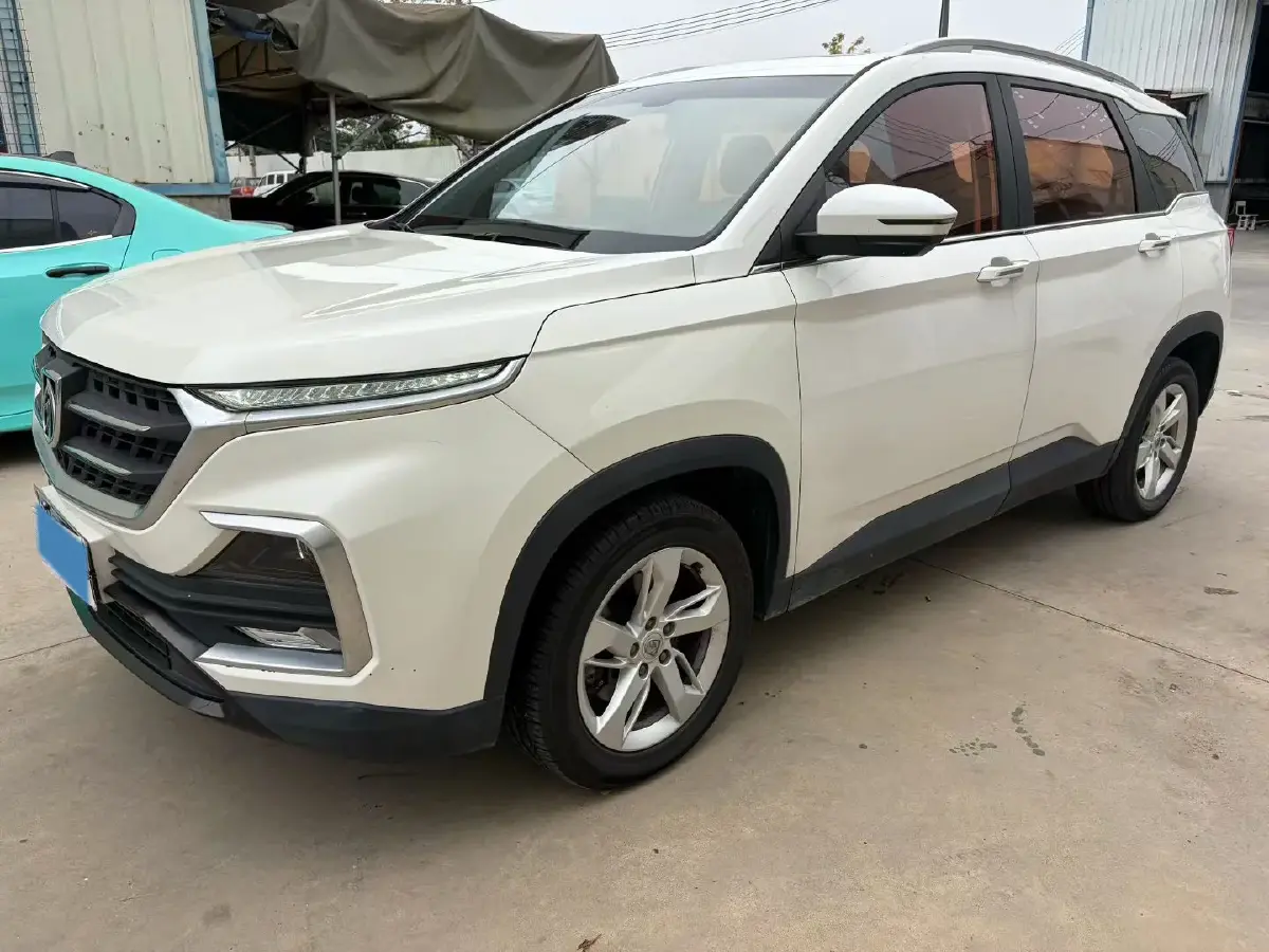 2019 BaoJun 530 1.5T 151HP L4 CVT