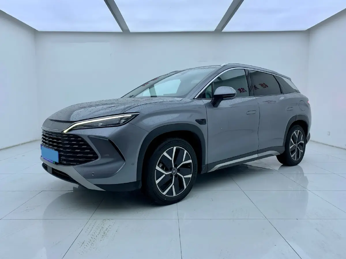 2025 BYD SongL DM-i 1.5L 101HP L4 E-CVT PHEV 26.6KWH