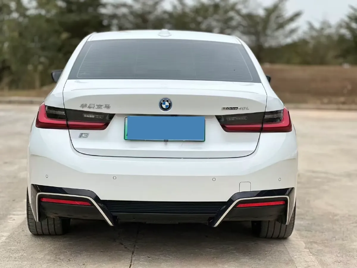 2024 BMW i3 BEV 79.05KWH,autocango,china used car exporter,china ev exporter,chinese used car exporter,chinese used ev exporter