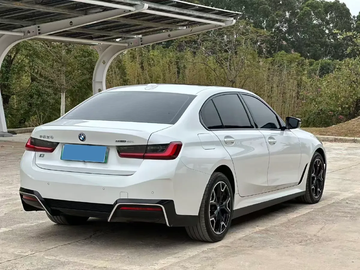 2024 BMW i3 BEV 79.05KWH,autocango,china used car exporter,china ev exporter,chinese used car exporter,chinese used ev exporter