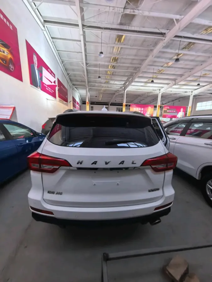 2019 Haval M6 1.5T 150HP L4 6MT,autocango,china used car exporter,china ev exporter,chinese used car exporter,chinese used ev exporter