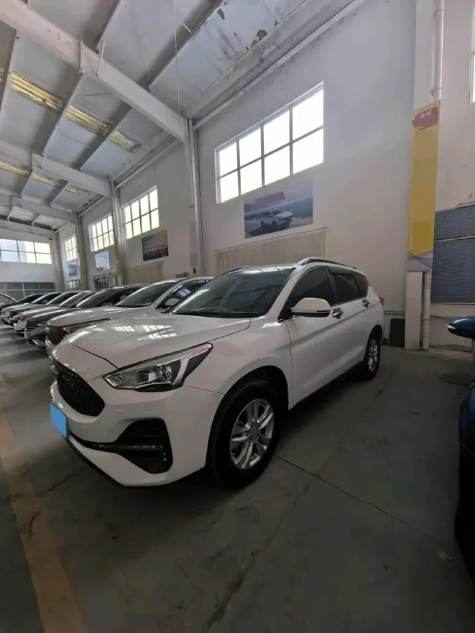 2019 Haval M6 1.5T 150HP L4 6MT,autocango,china used car exporter,china ev exporter,chinese used car exporter,chinese used ev exporter
