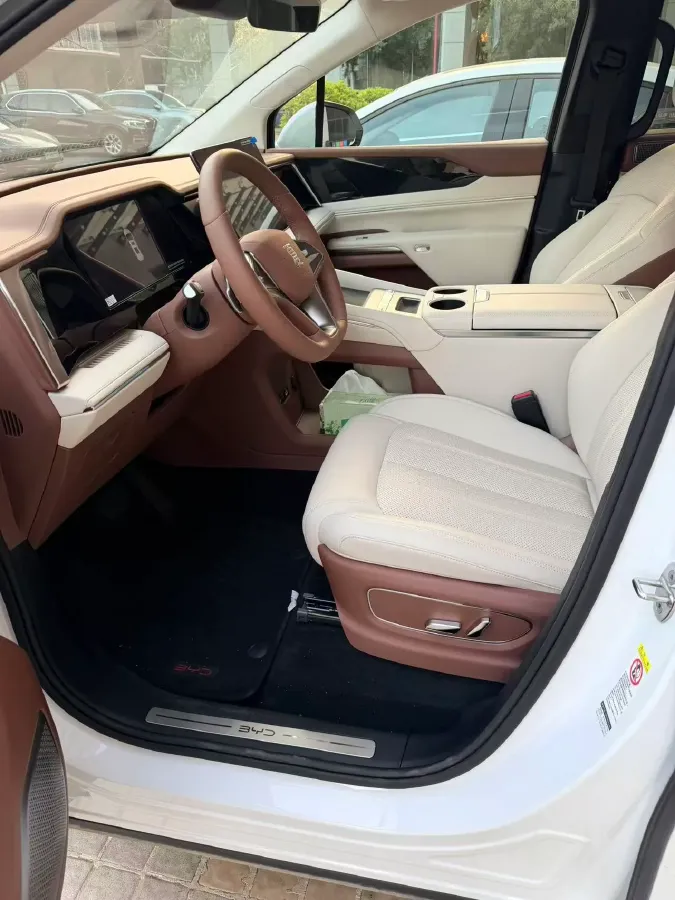 2025 BYD Xia 1.5T 156HP L4 E-CVT PHEV 20.39KWH,autocango,china used car exporter,china ev exporter,chinese used car exporter,chinese used ev exporter