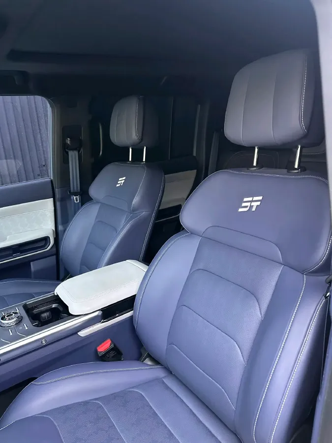 2024 Jetour ShanHai TravellerC-DM 1.5T 156HP L4 3DHT PHEV 43.24KWH,autocango,china used car exporter,china ev exporter,chinese used car exporter,chinese used ev exporter