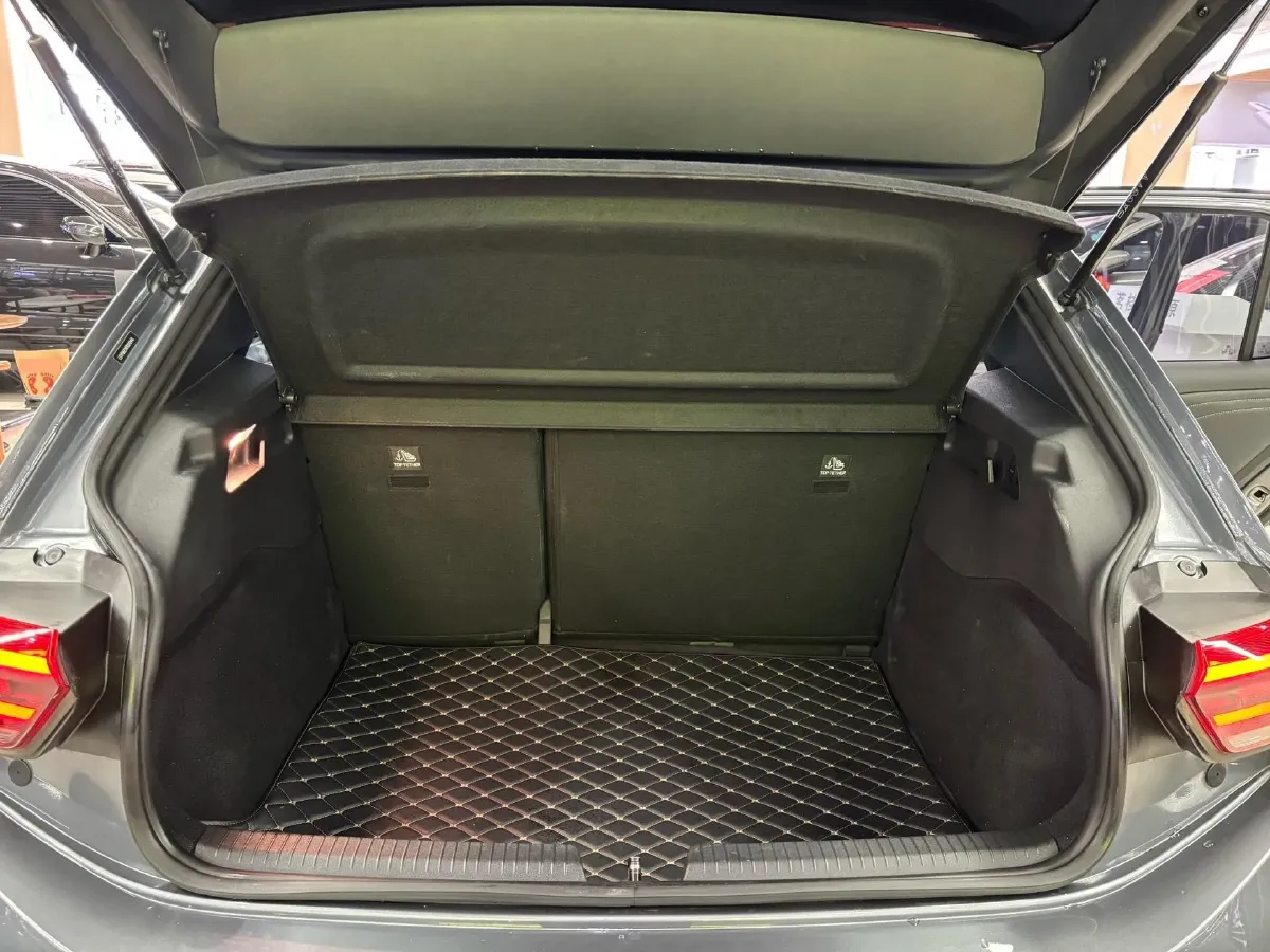 2024 Volkswagen ID.3 BEV 52.8KWH,autocango,china used car exporter,china ev exporter,chinese used car exporter,chinese used ev exporter