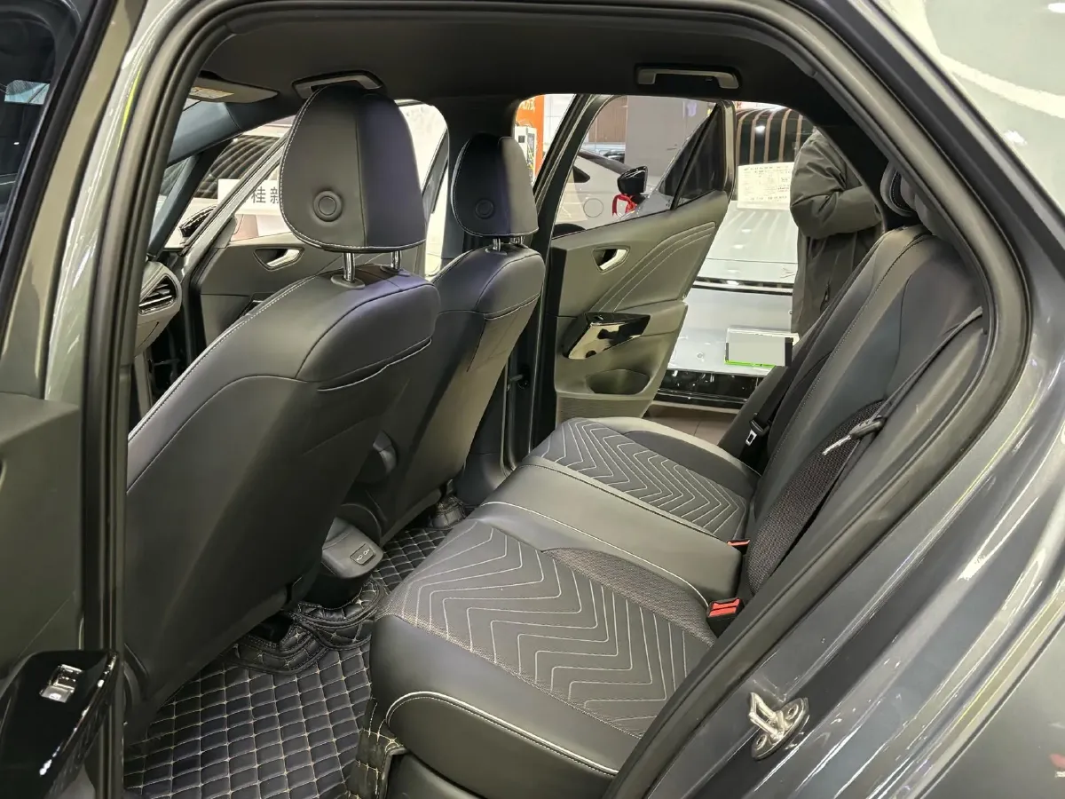 2024 Volkswagen ID.3 BEV 52.8KWH,autocango,china used car exporter,china ev exporter,chinese used car exporter,chinese used ev exporter