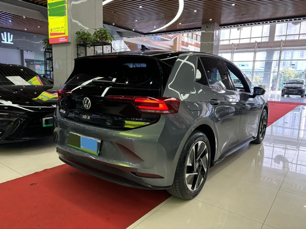 2024 Volkswagen ID.3 BEV 52.8KWH,autocango,china used car exporter,china ev exporter,chinese used car exporter,chinese used ev exporter