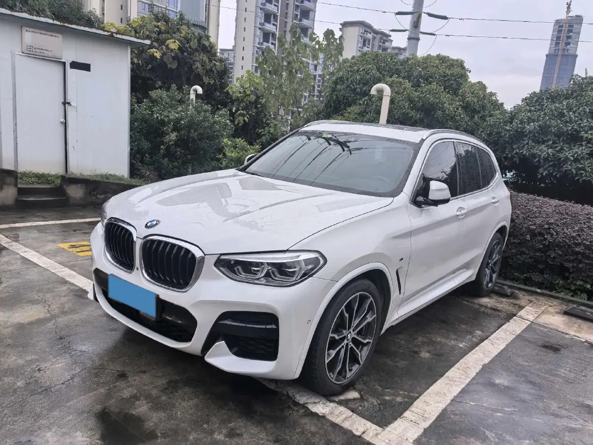 2021 BMW X3 2.0T 252HP L4 8AT