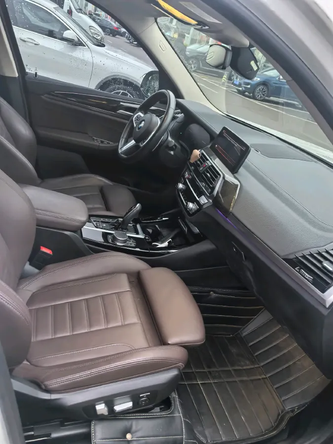 2021 BMW X3 2.0T 252HP L4 8AT,autocango,china used car exporter,china ev exporter,chinese used car exporter,chinese used ev exporter