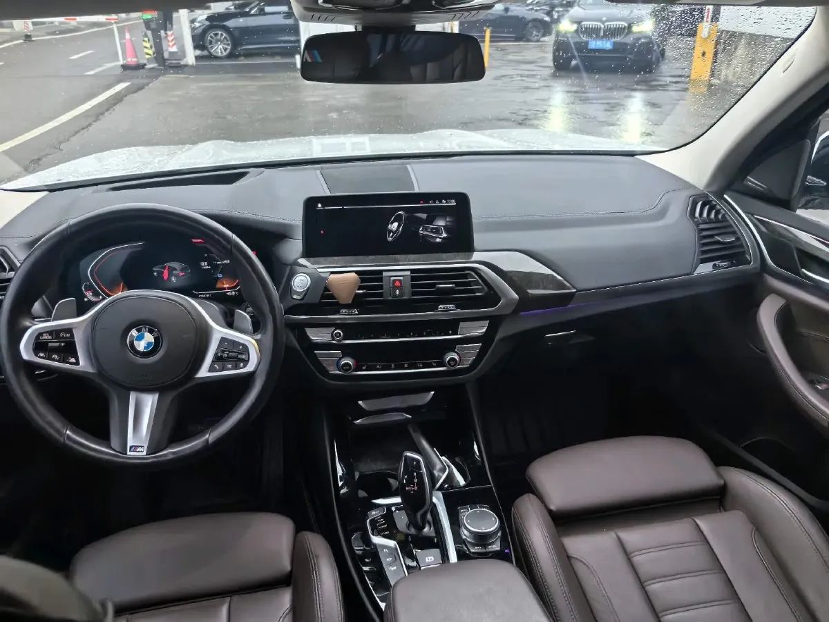 2021 BMW X3 2.0T 252HP L4 8AT,autocango,china used car exporter,china ev exporter,chinese used car exporter,chinese used ev exporter