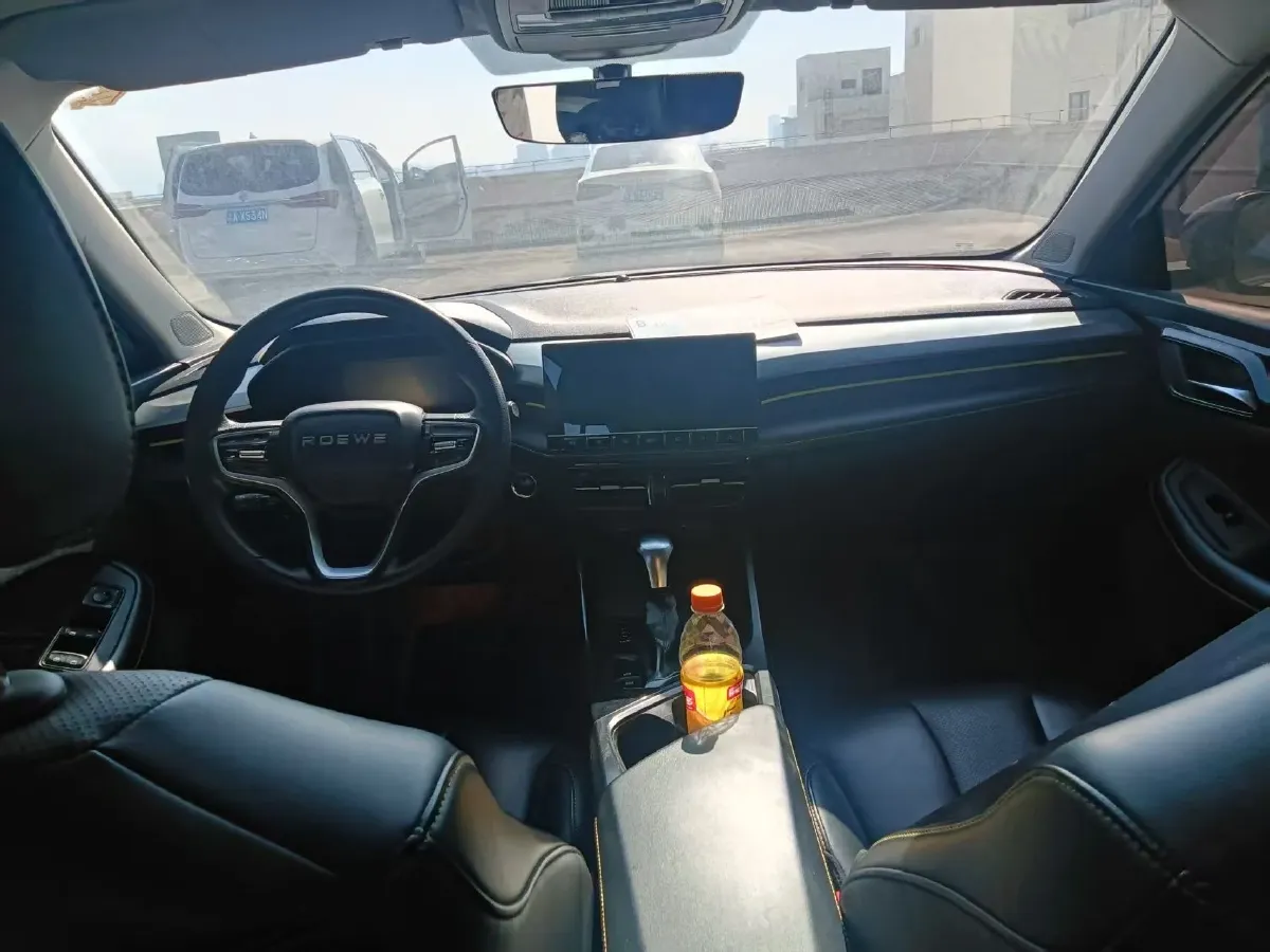 2021 Roewe i5 1.5L 120HP L4 CVT,autocango,china used car exporter,china ev exporter,chinese used car exporter,chinese used ev exporter