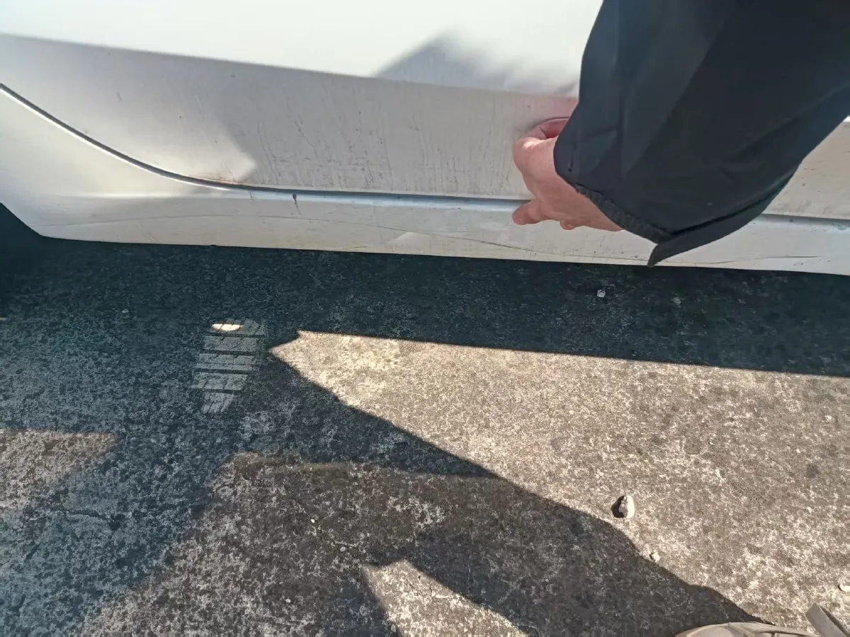 2021 Roewe i5 1.5L 120HP L4 CVT,autocango,china used car exporter,china ev exporter,chinese used car exporter,chinese used ev exporter