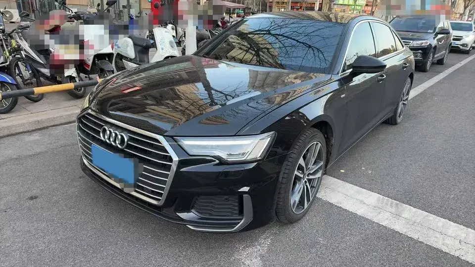 2022 Audi A6L 2.0T 190HP L4 7DCT