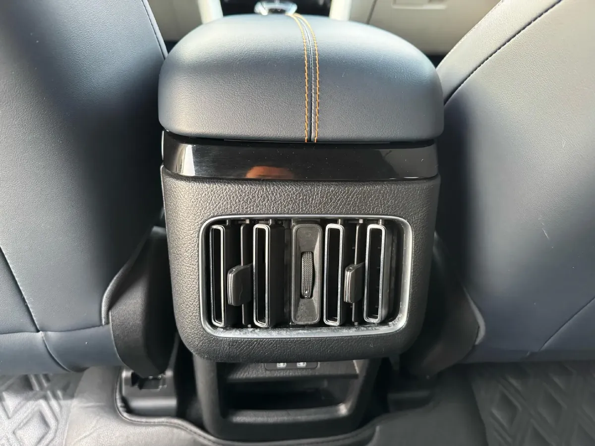 2021 BYD Song Plus BEV 71.7KWH,autocango,china used car exporter,china ev exporter,chinese used car exporter,chinese used ev exporter