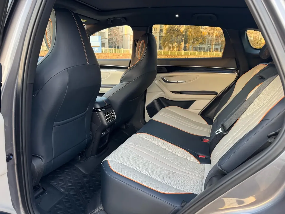 2021 BYD Song Plus BEV 71.7KWH,autocango,china used car exporter,china ev exporter,chinese used car exporter,chinese used ev exporter