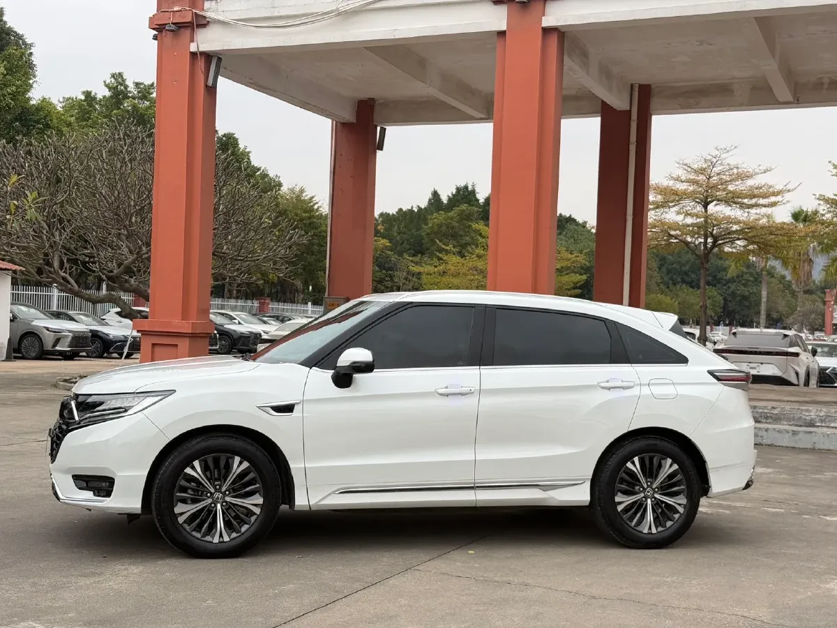 2020 Honda UR-V 2.0T 272HP L4 9AT,autocango,china used car exporter,china ev exporter,chinese used car exporter,chinese used ev exporter