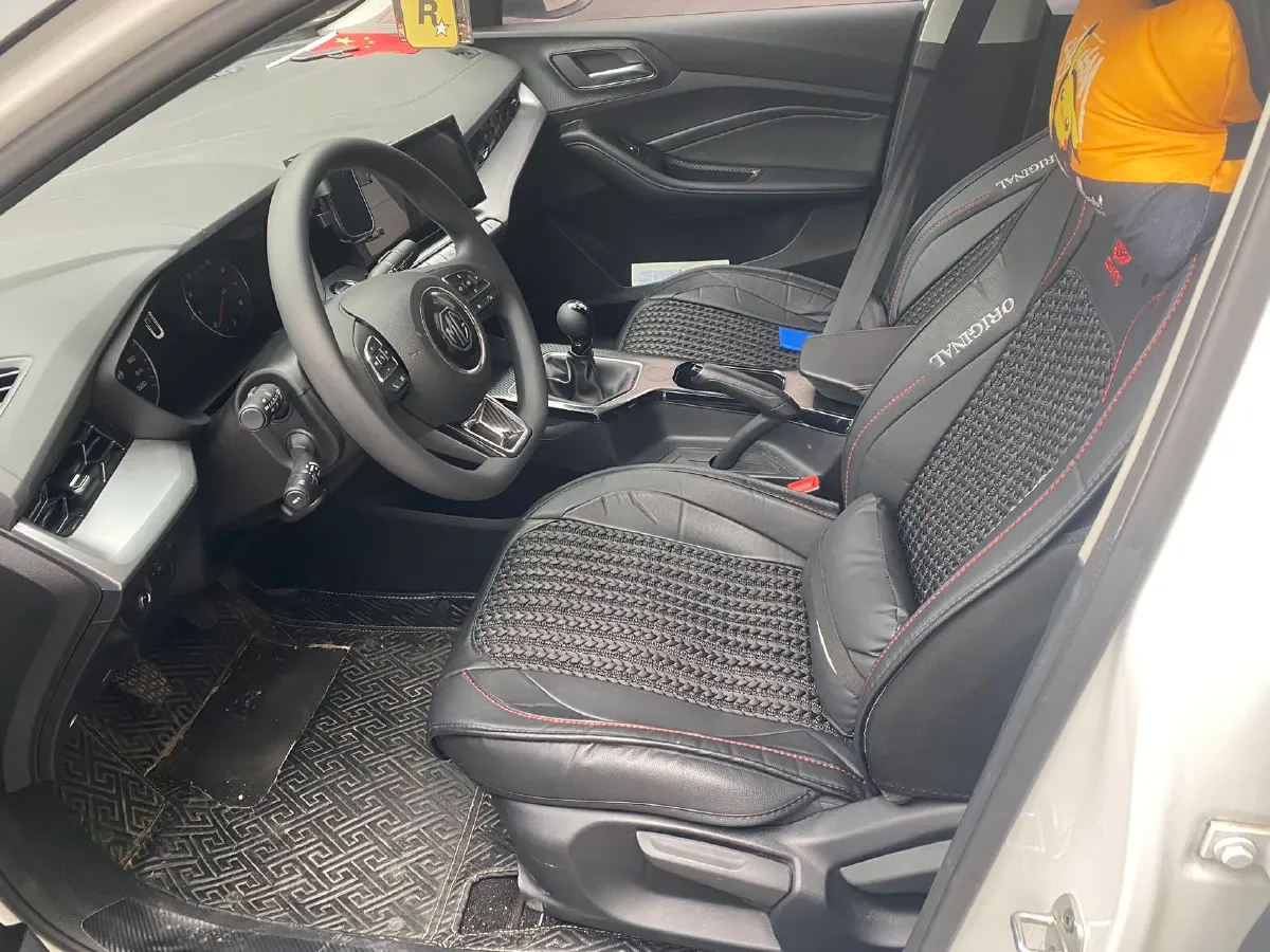 2023 MG 5 1.5L 129HP L4 5MT,autocango,china used car exporter,china ev exporter,chinese used car exporter,chinese used ev exporter