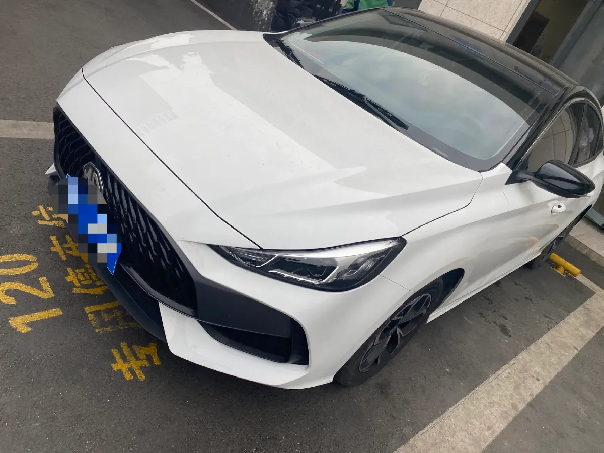 2023 MG 5 1.5L 129HP L4 5MT,autocango,china used car exporter,china ev exporter,chinese used car exporter,chinese used ev exporter