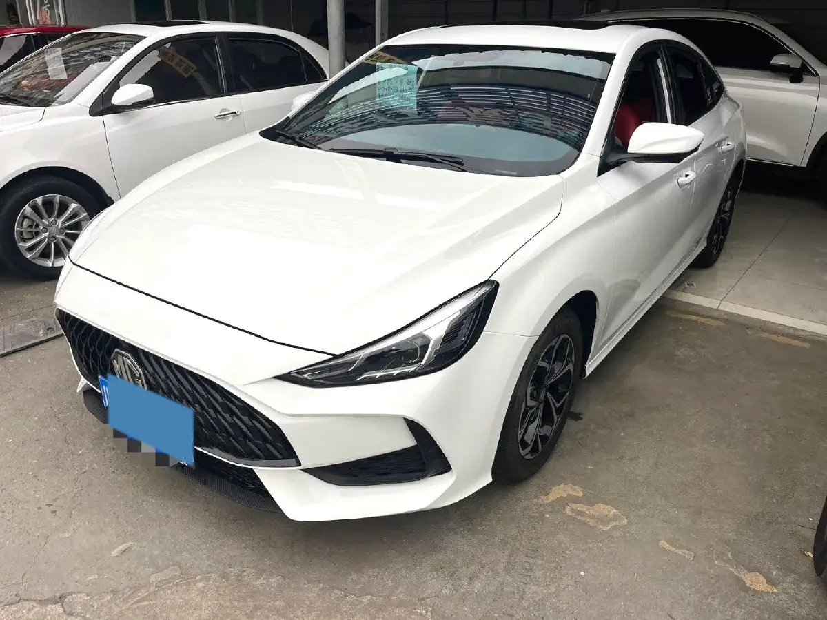 2023 MG 5 1.5L 129HP L4 5MT