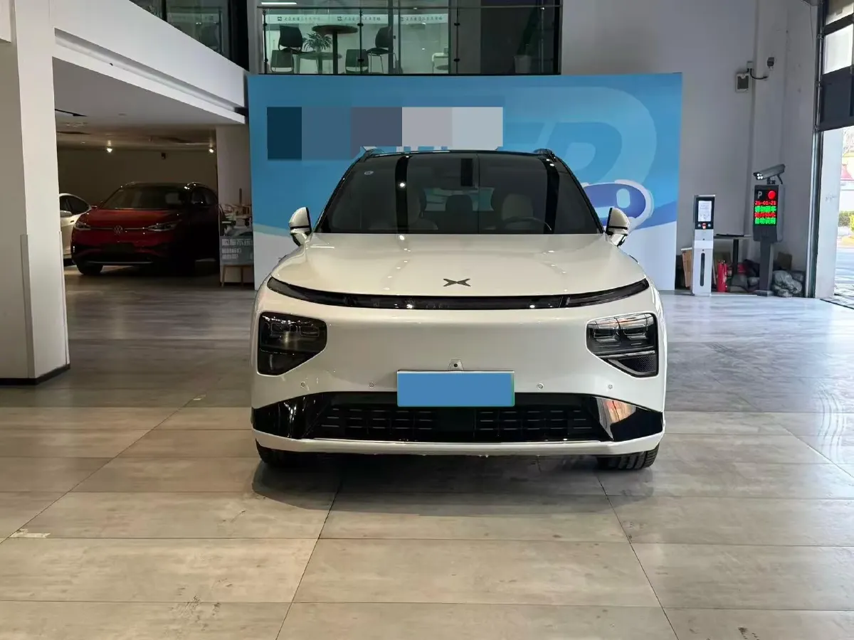 2025 Xpeng G9 BEV 79KWH,autocango,china used car exporter,china ev exporter,chinese used car exporter,chinese used ev exporter