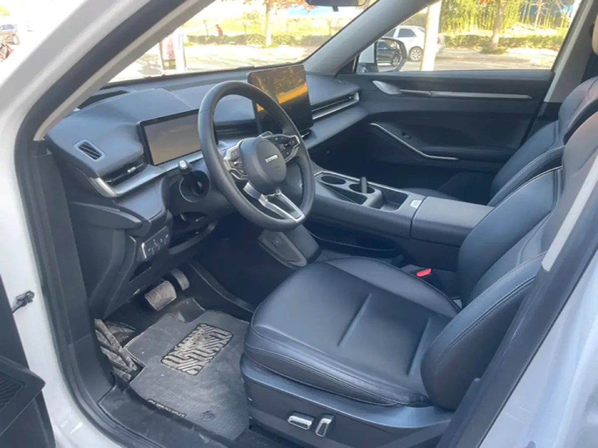 2024 Haval H6 2.0T 238HP L4 9DCT,autocango,china used car exporter,china ev exporter,chinese used car exporter,chinese used ev exporter