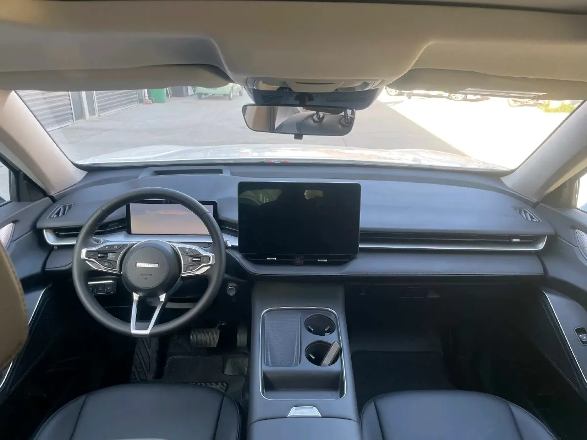 2024 Haval H6 2.0T 238HP L4 9DCT,autocango,china used car exporter,china ev exporter,chinese used car exporter,chinese used ev exporter